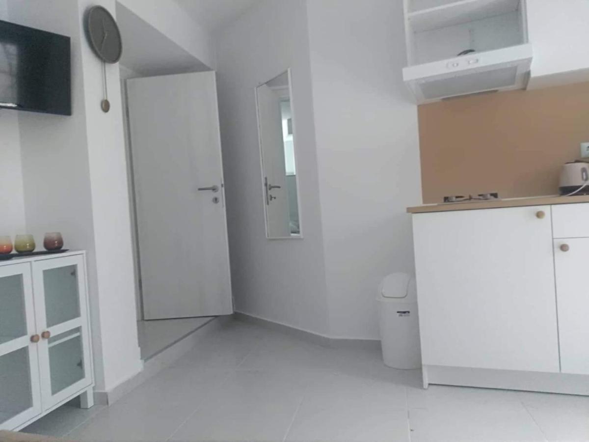 Apartmani Kristina Цриквеница Экстерьер фото