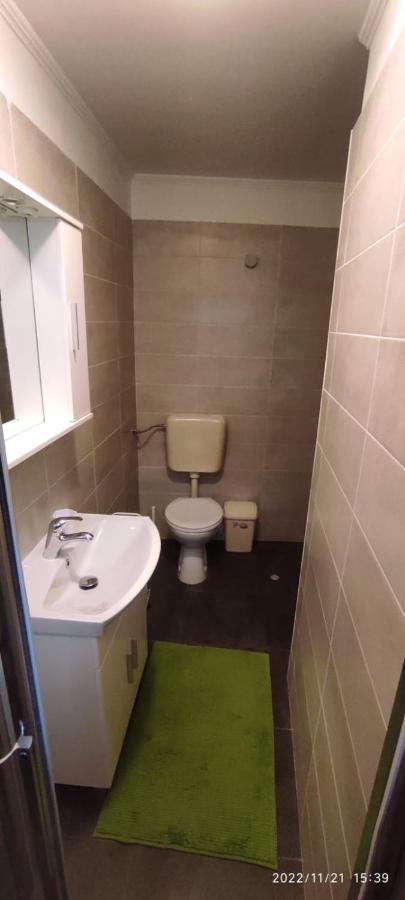Apartmani Kristina Цриквеница Экстерьер фото